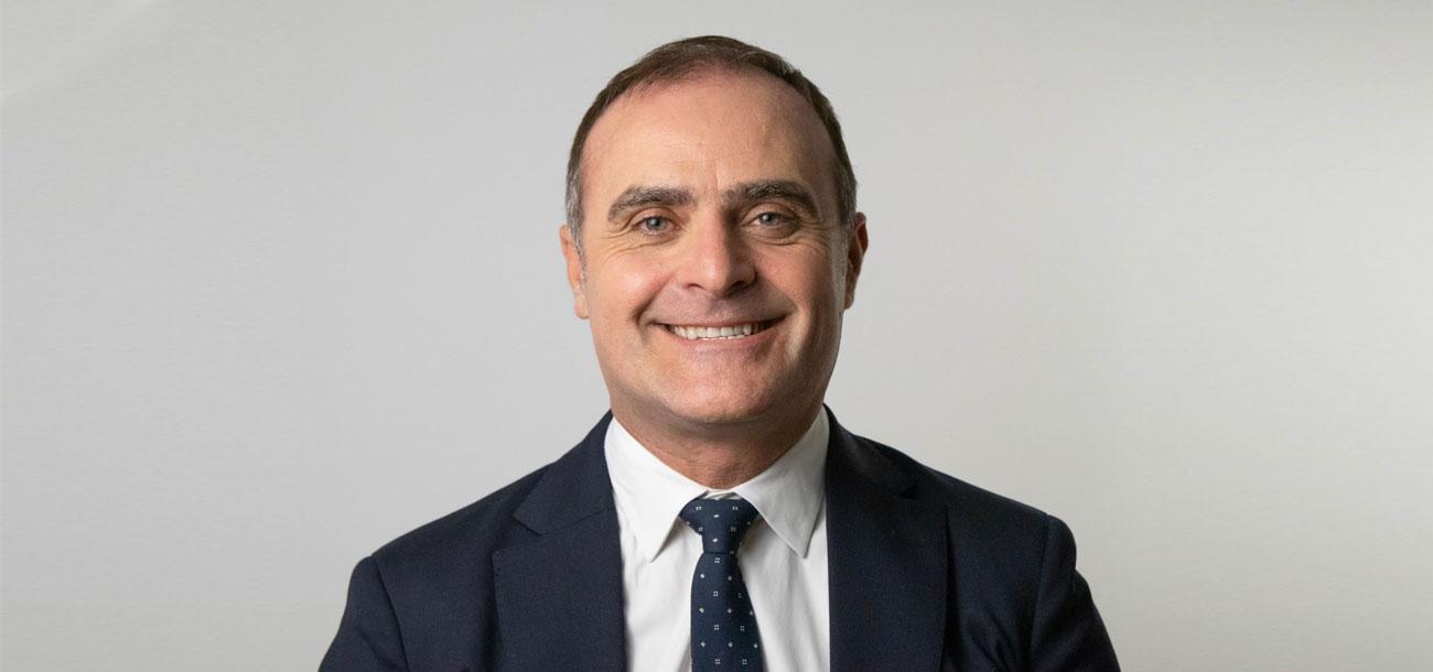 Dr Marcelo Pérez Cernium